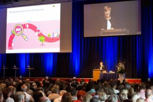 17_07_31_schulleiterkongress_img_8069