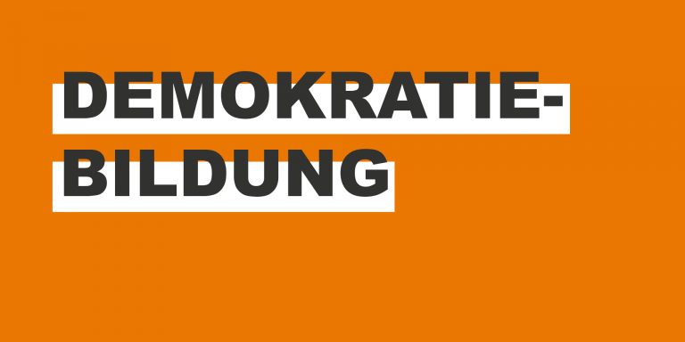 Kultusminister will Demokratiebildung an Schulen ausbauen