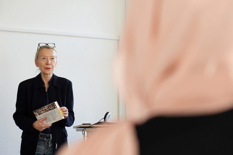 Lese- und Diskussionsreise: Gunda Trepp spricht mit Schülern über Antisemitismus