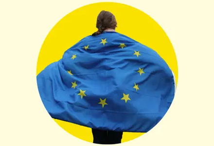 Das DFJW unterstützt Sie mit der Projektausschreibung „Junge Stimmen für Europa und Demokratie“.